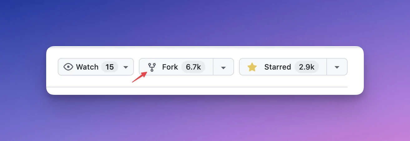 点击 GitHub 右上角 Fork 按钮